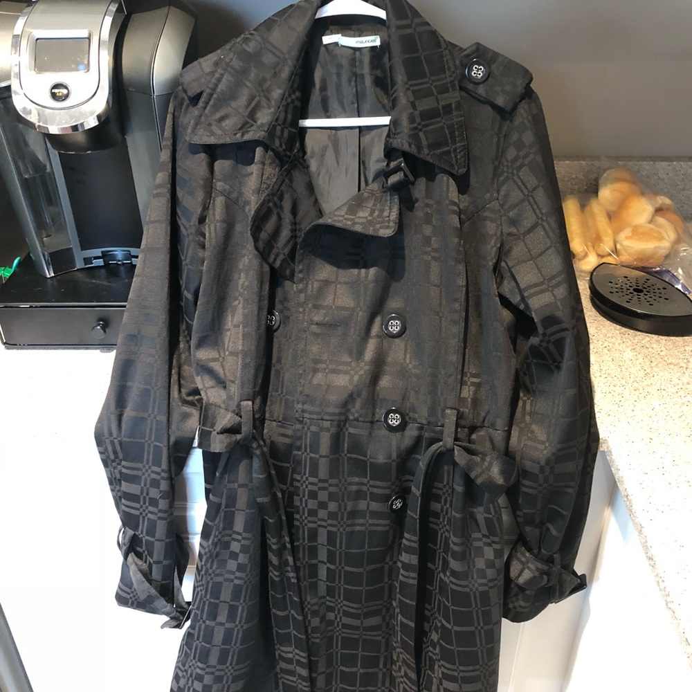 Women’s Jacket- mid length